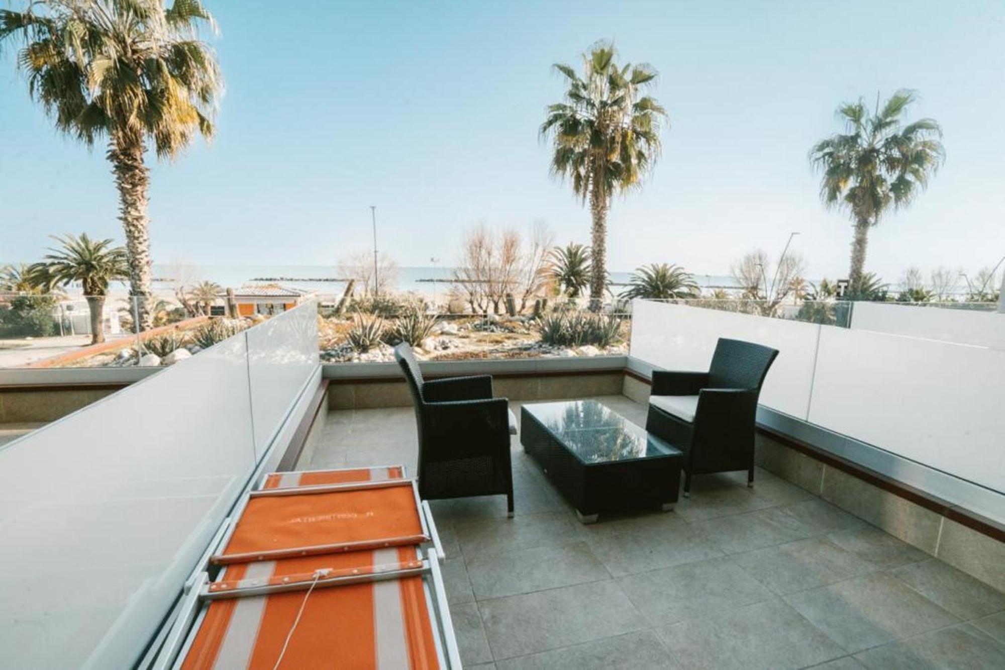 Hotel Continental San Benedetto del Tronto Dış mekan fotoğraf