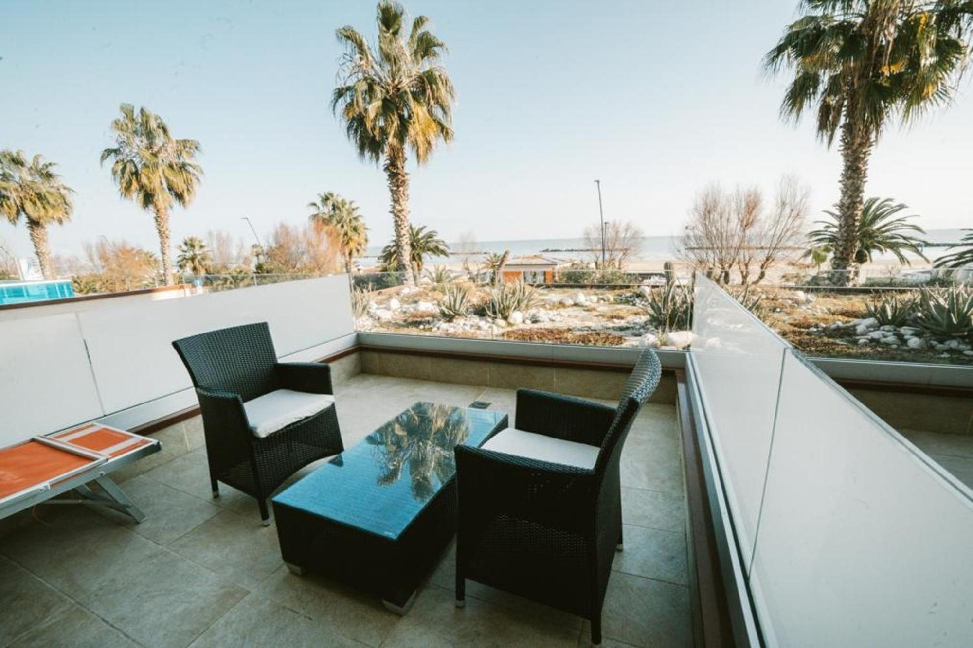 Hotel Continental San Benedetto del Tronto Dış mekan fotoğraf